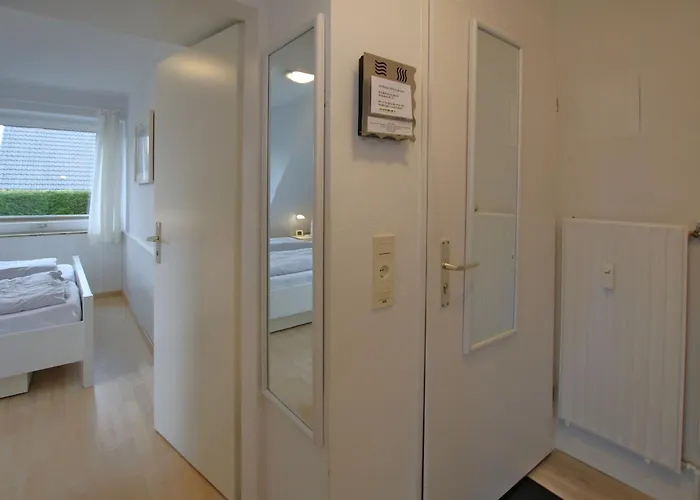 Wiesenweg 9, Whg 4 *